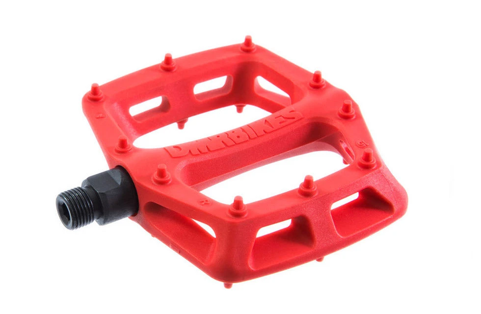 DMR V6 - Plastic Flat / Flattie MTB Bike Pedals Freeride Drivetrain 6 DMR V6 - Plastic Flat / Flattie MTB Bike Pedals Freeride Drivetrain