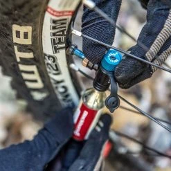 Accessories Blackburn Core C02fer Mini Pump - No Cannister