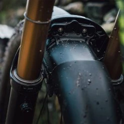 MudHugger Evo Front Guard - Bolted - Black