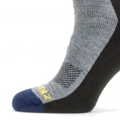 Clothing SealSkinz Solo QuickDry Knee Length Socks