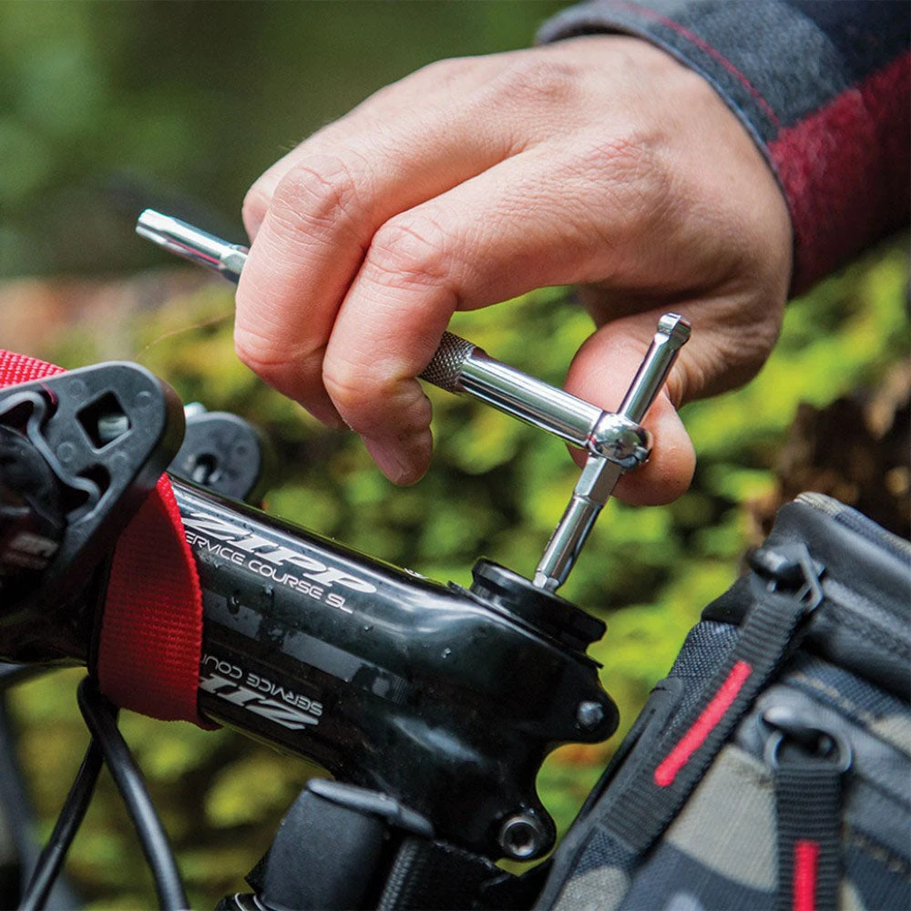 Blackburn Switch Multi-Tool 5 Blackburn Switch Multi-Tool