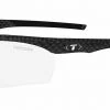 Tifosi Vero - Fototec Lens Sunglasses Clothing