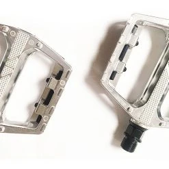 VP Components VPE-506 - Flat Pedals Drivetrain